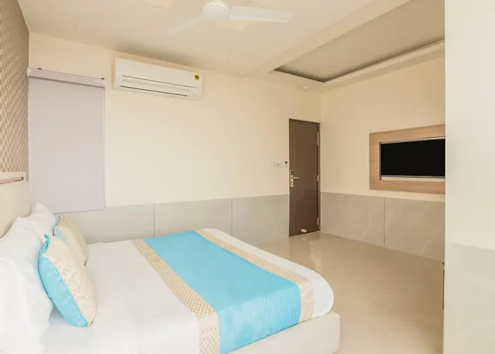Hotel Star By Star Group- Near Delhi Airport